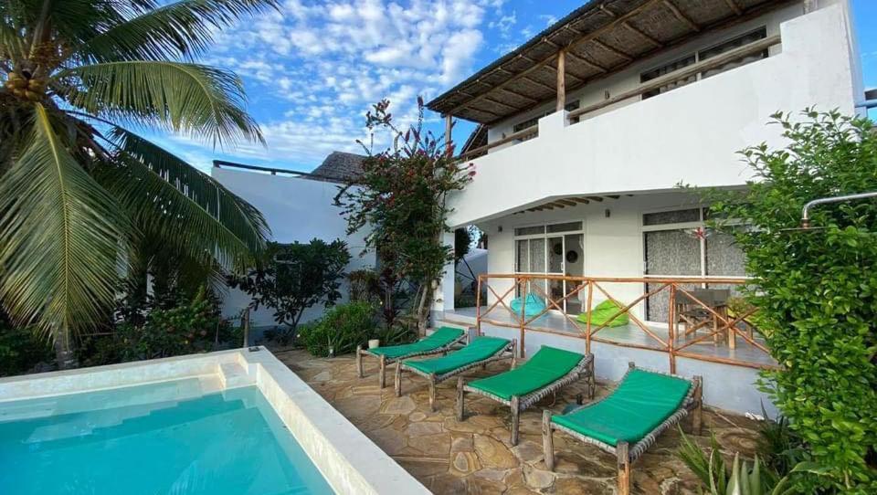 Maisha Marefu Apartments Kiwengwa Kültér fotó